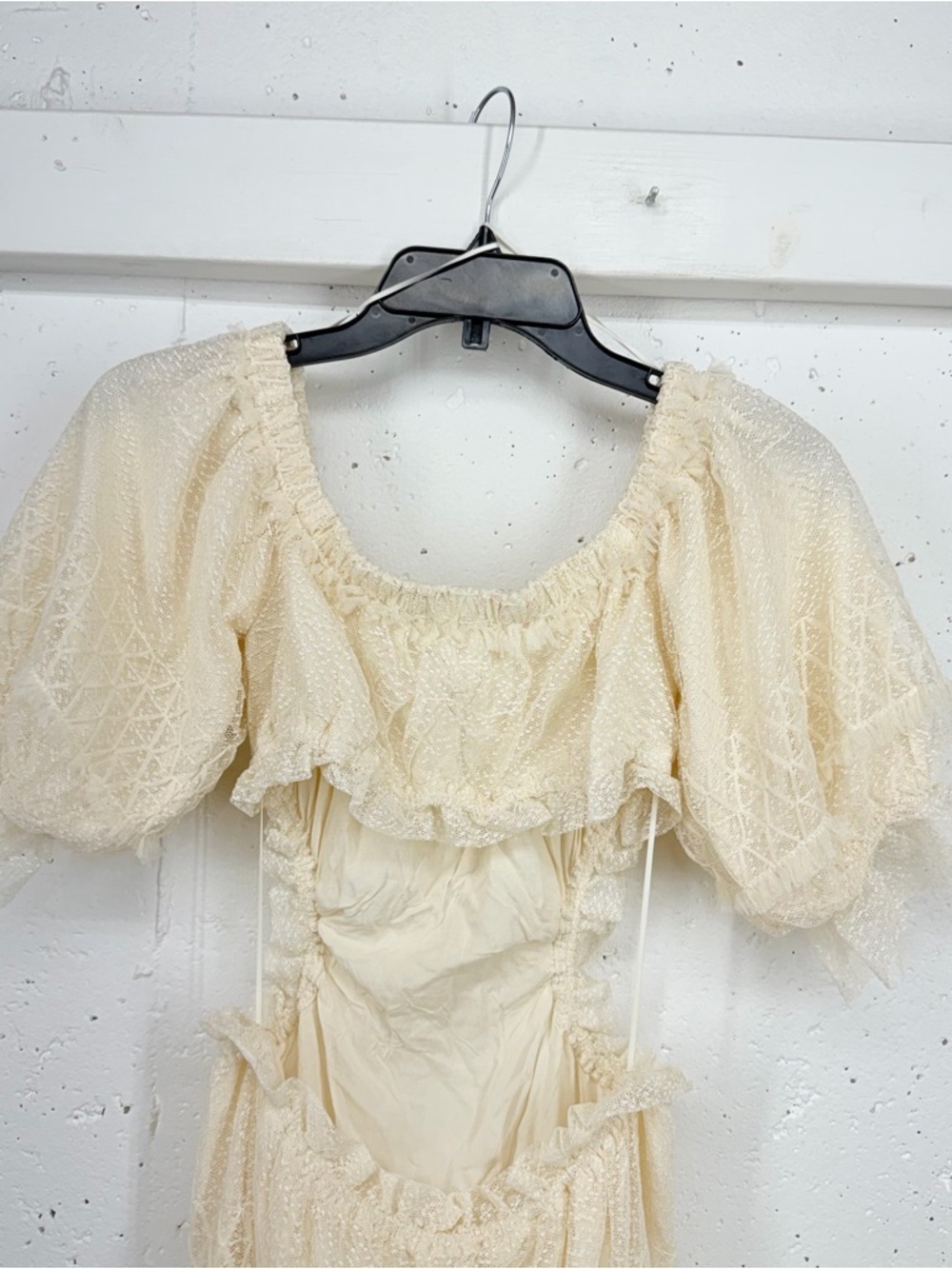 Skylar Rose Size Small Cream Lace off-shoulder Tiered Maxi Dress - Picture 7 of 16